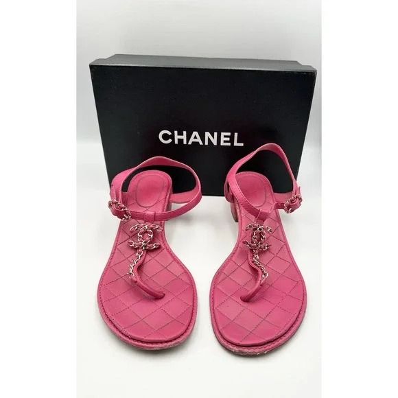 CHANEL Authentic Lambskin Fuchsia And Gold Color Thong Sandals Coco 42 US 11 - Picture 1 of 16